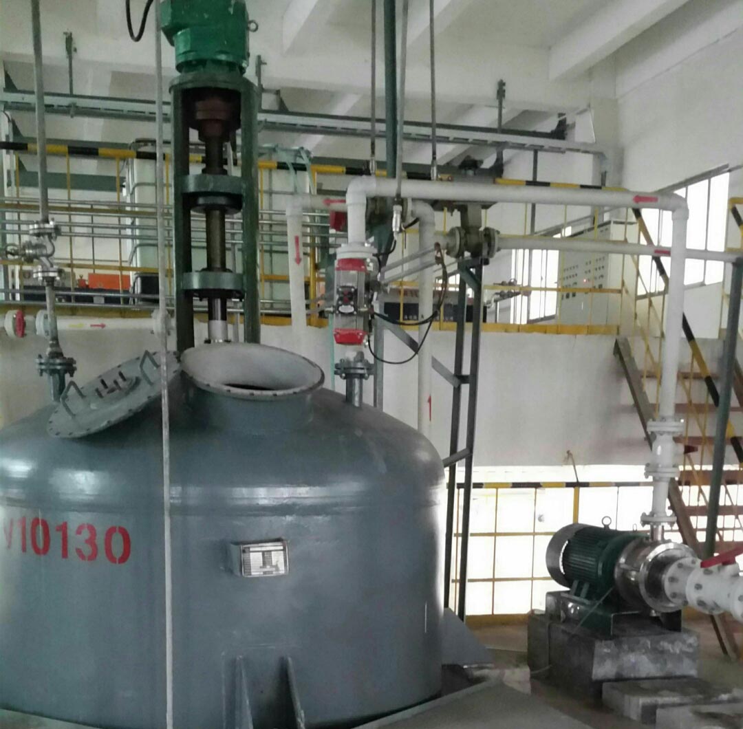 自動多級吸式料液乳化混合機的具備特點